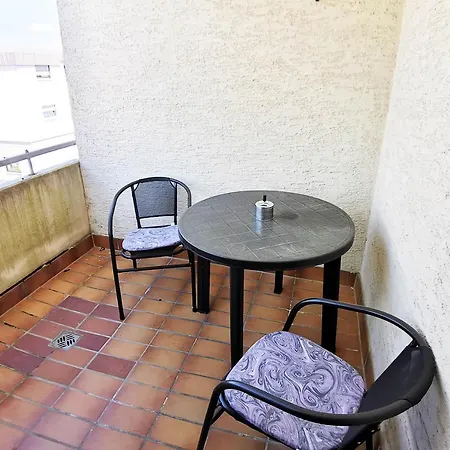 Fr13 - Modernes 1-zimmer-apartment Mit Balkon In Apartman Rodgau