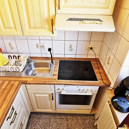 Fr13 - Modernes 1-zimmer-apartment Mit Balkon In Apartment *