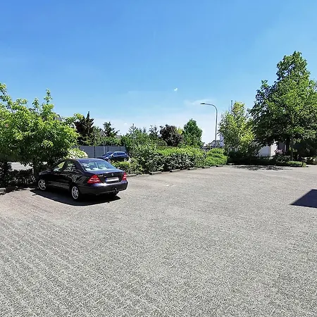 Fr13 - Modernes 1-zimmer-apartment Mit Balkon In Apartment