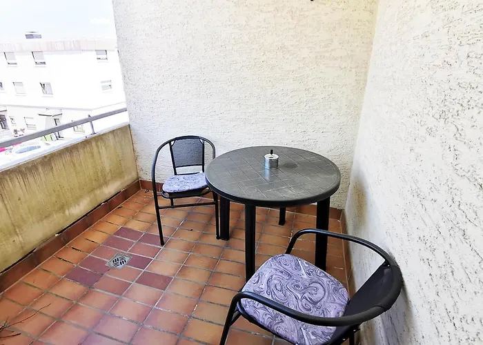 Fr13 - Modernes 1-zimmer-apartment Mit Balkon In דירה רודגאו